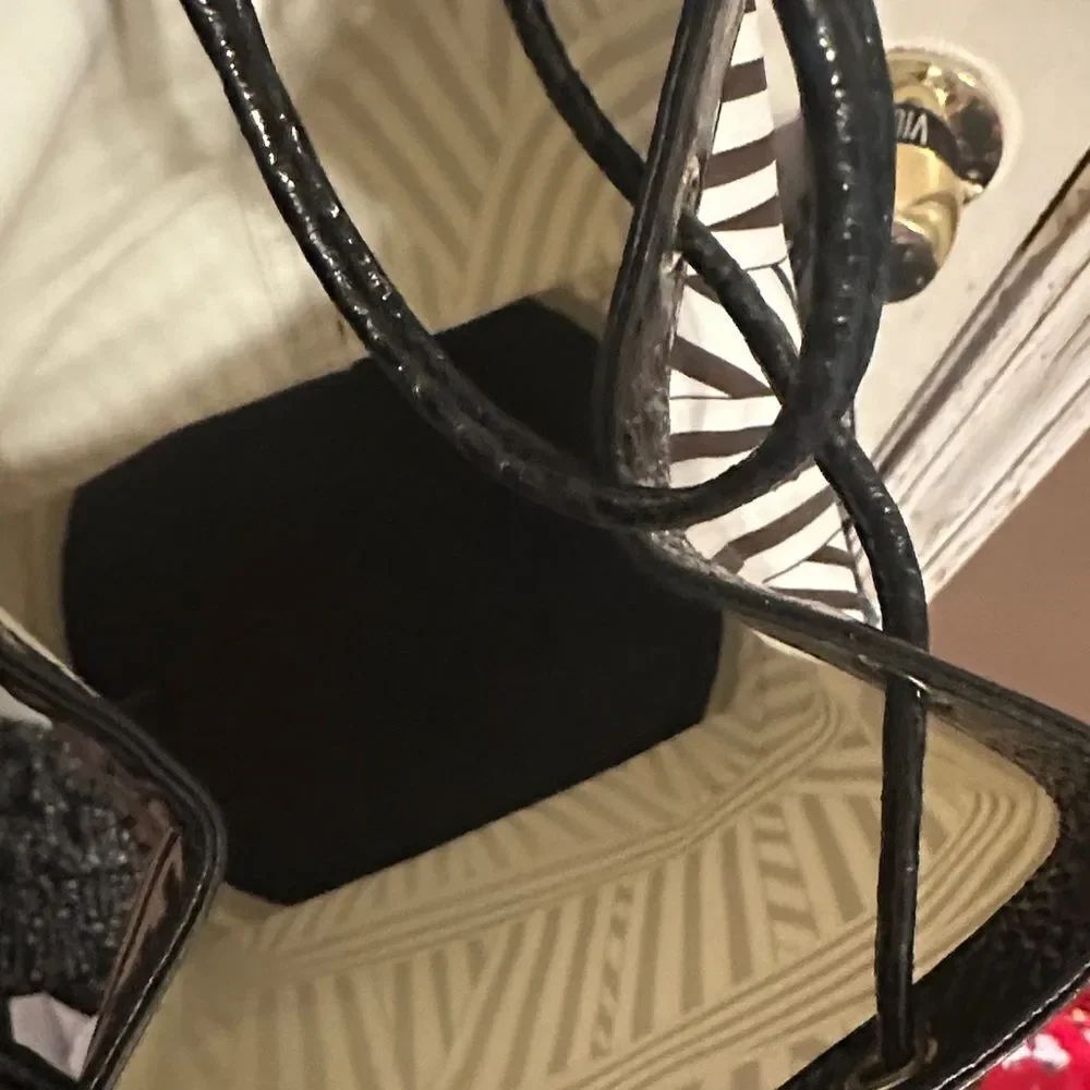 Henri Bendel Bucket bag backpack canvas&snakeskinbag - Picture 12 of 14